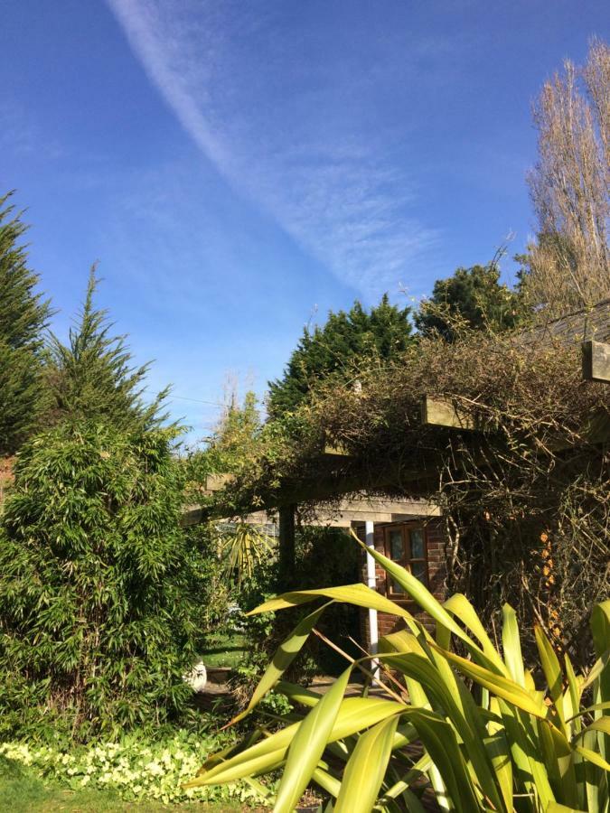 Ralph'S Barn Vila Newport  Exterior foto